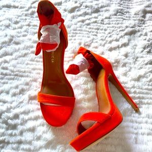 Beautiful High heels, size 7